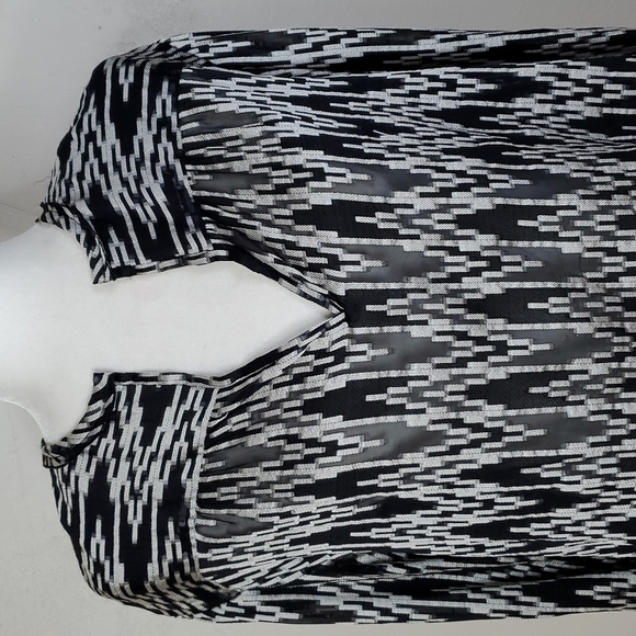 Isabel Marant Split-Neck Ikat-Print Blouse - Picture 5 of 16